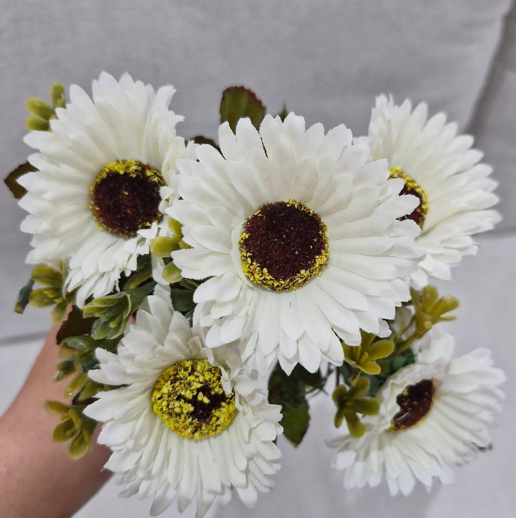 بوته مینا ۵ گل - سفید